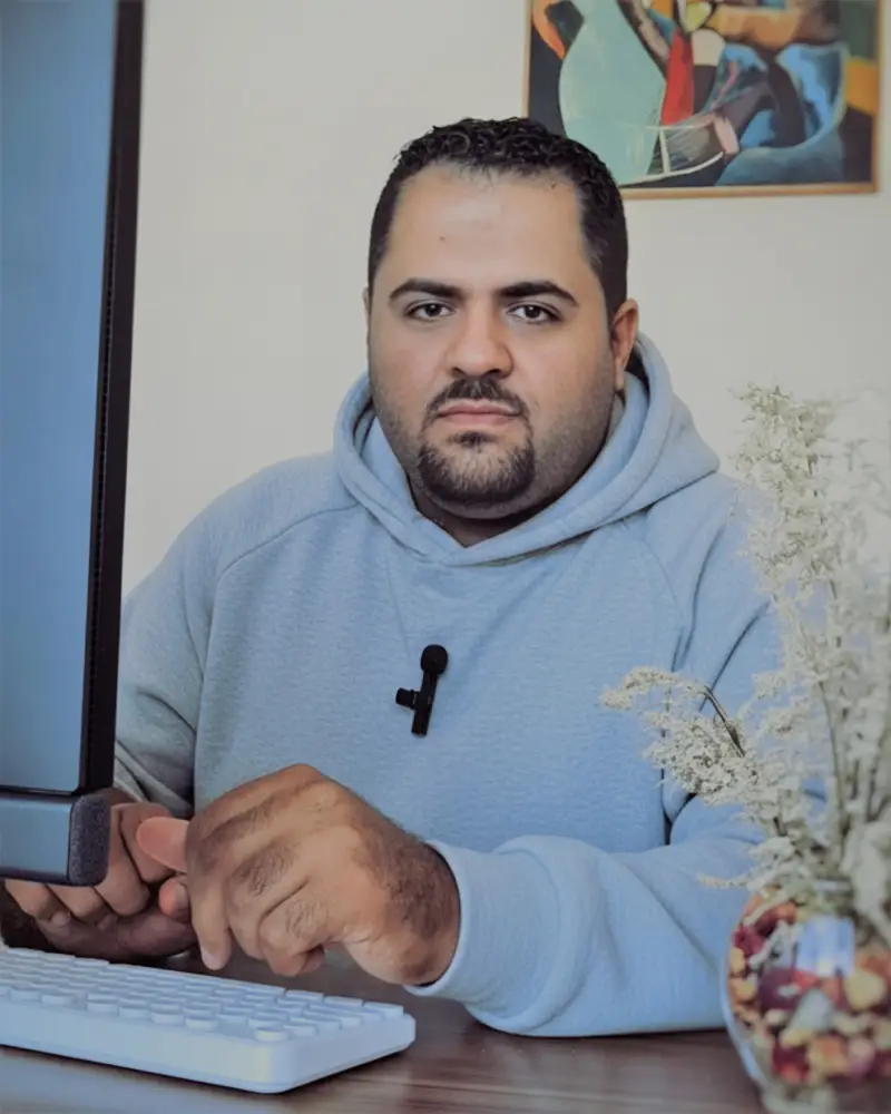 سلیمان شکری موسس آکادمی سولی وب